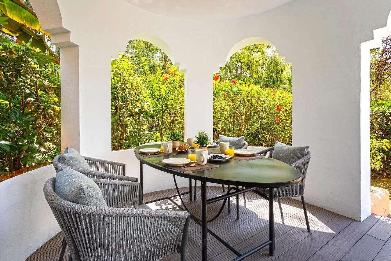 Apartment Genteel Home Venalmar Terrace Estepona